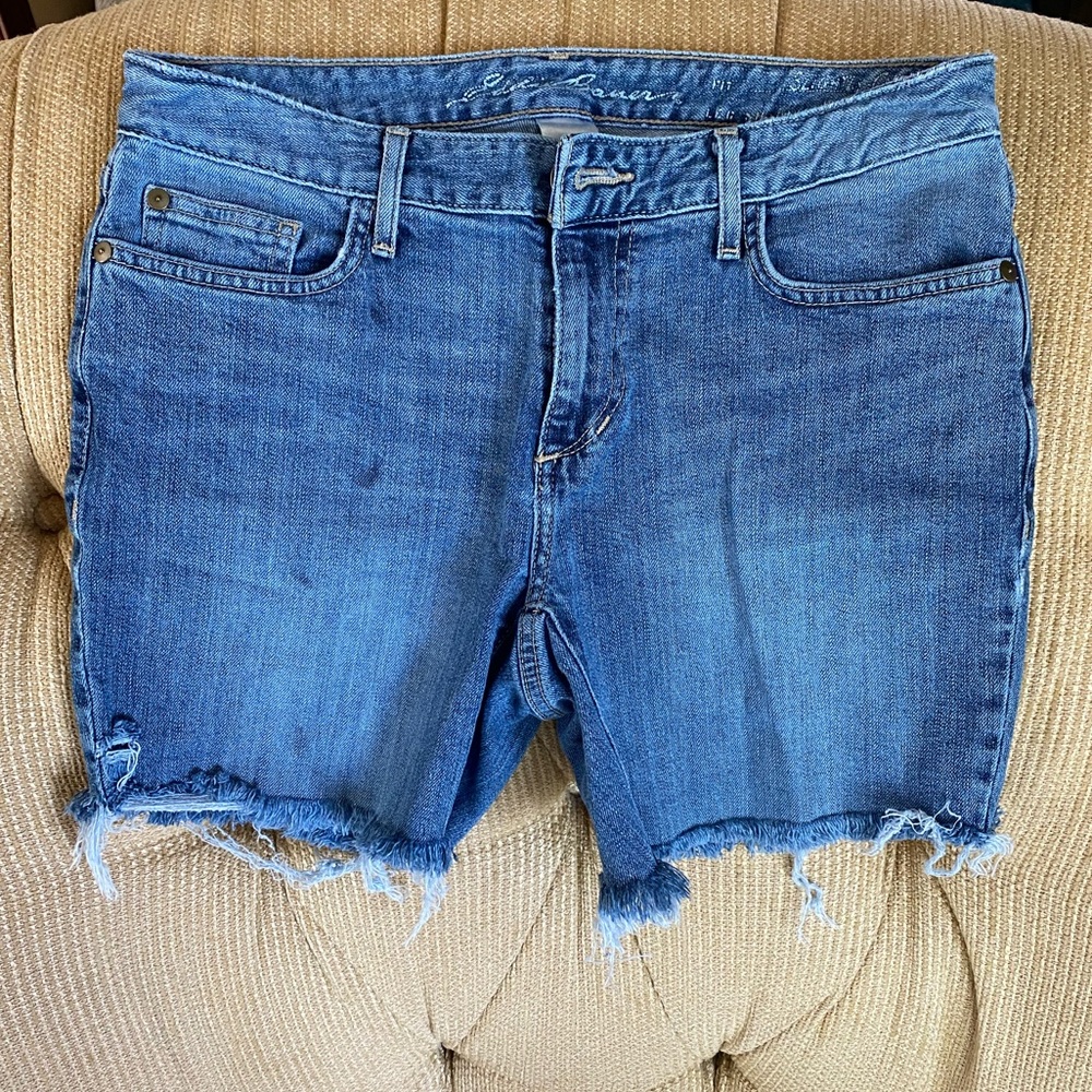 Eddie Bauer cut jean shorts